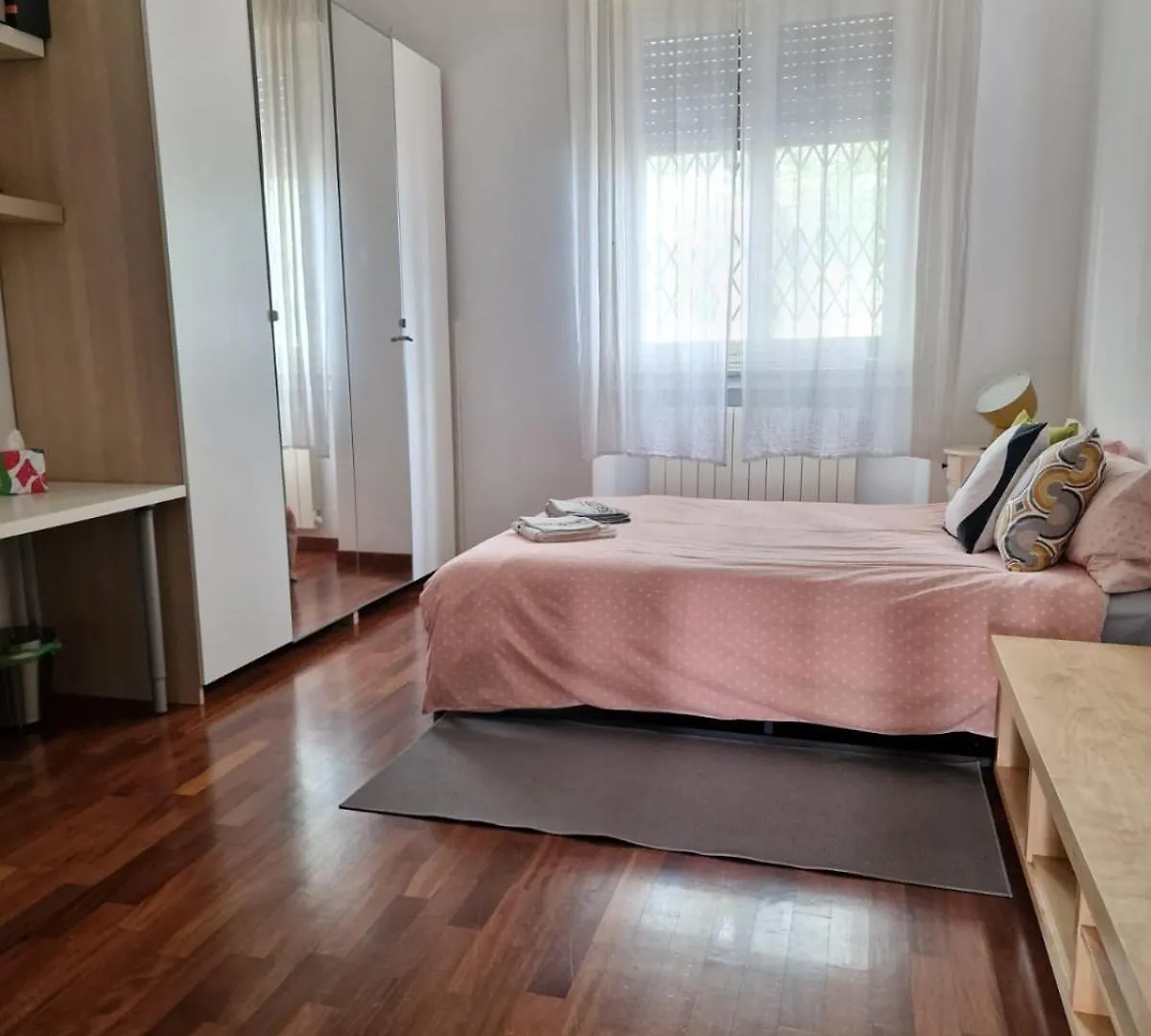 Marvin House Milano Daire 0*,  İtalya